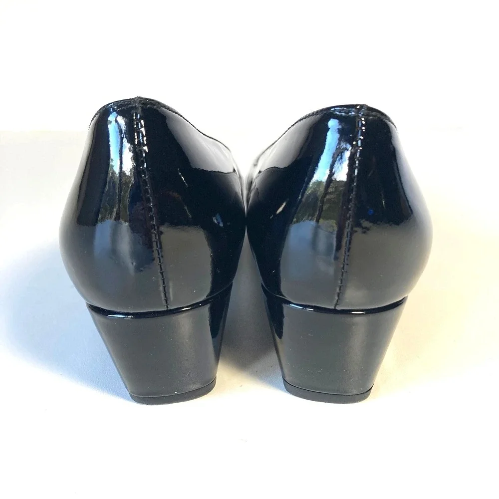 Stuart Weitzman stuart weitzman